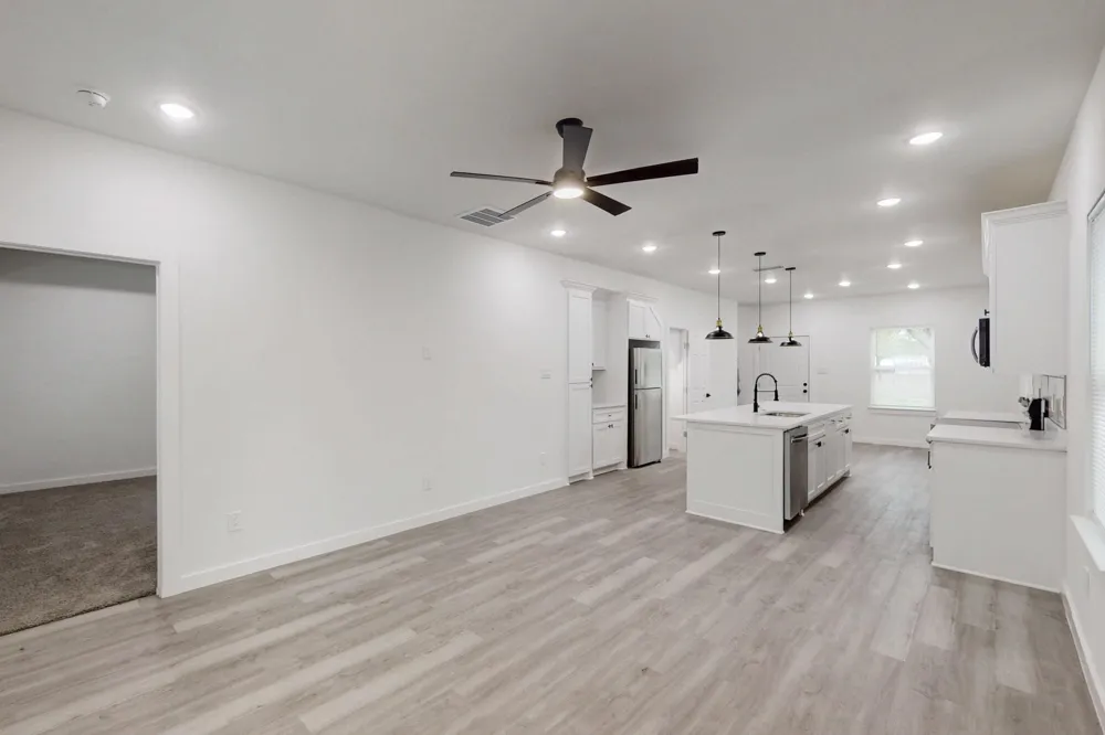 1213 Mill Street #A Gainesville, TX 76240