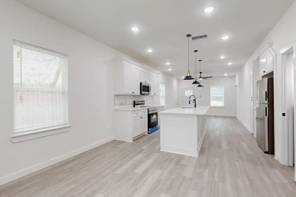 1213 Mill Street #A Gainesville, TX 76240
