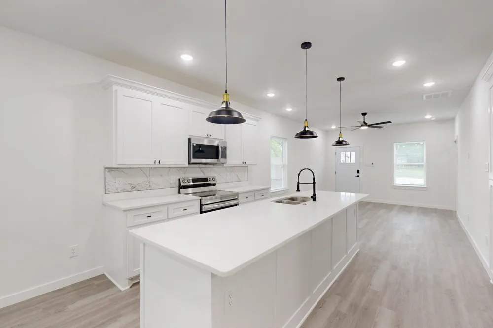 1213 Mill Street #A Gainesville, TX 76240