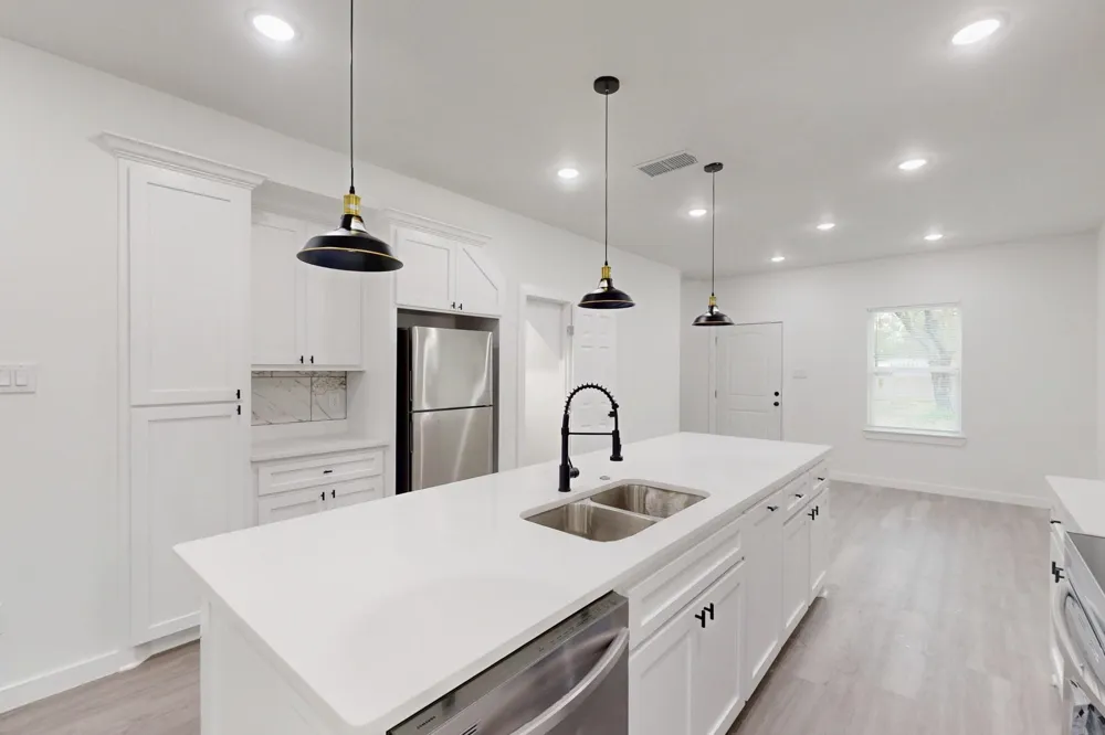 1213 Mill Street #A Gainesville, TX 76240