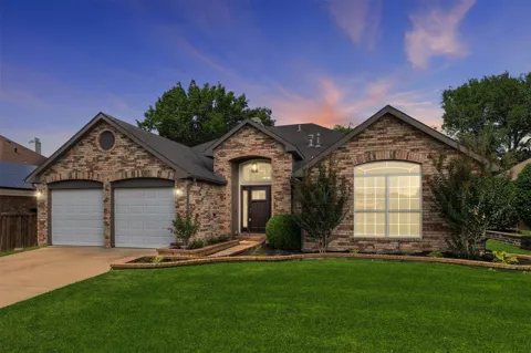 2313 Whitman Lane