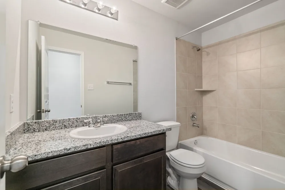 3622 Judges Drive Ennis, TX 75119