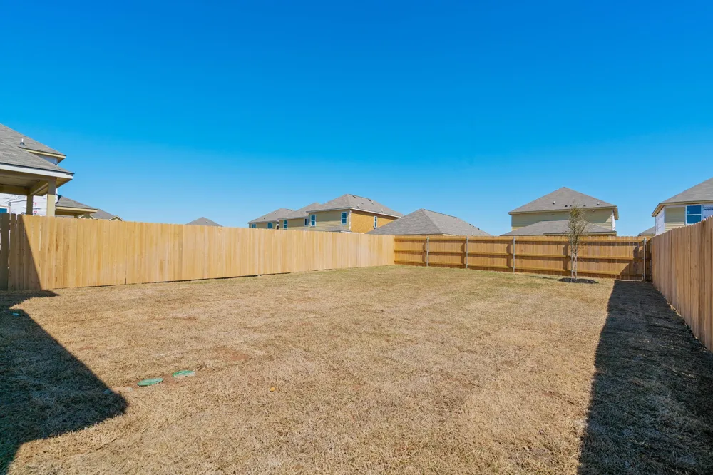 3622 Judges Drive Ennis, TX 75119