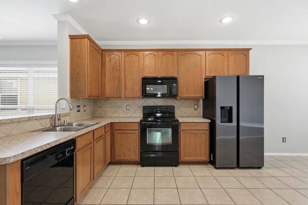 9517 Waterman Drive Providence Village, TX 76227
