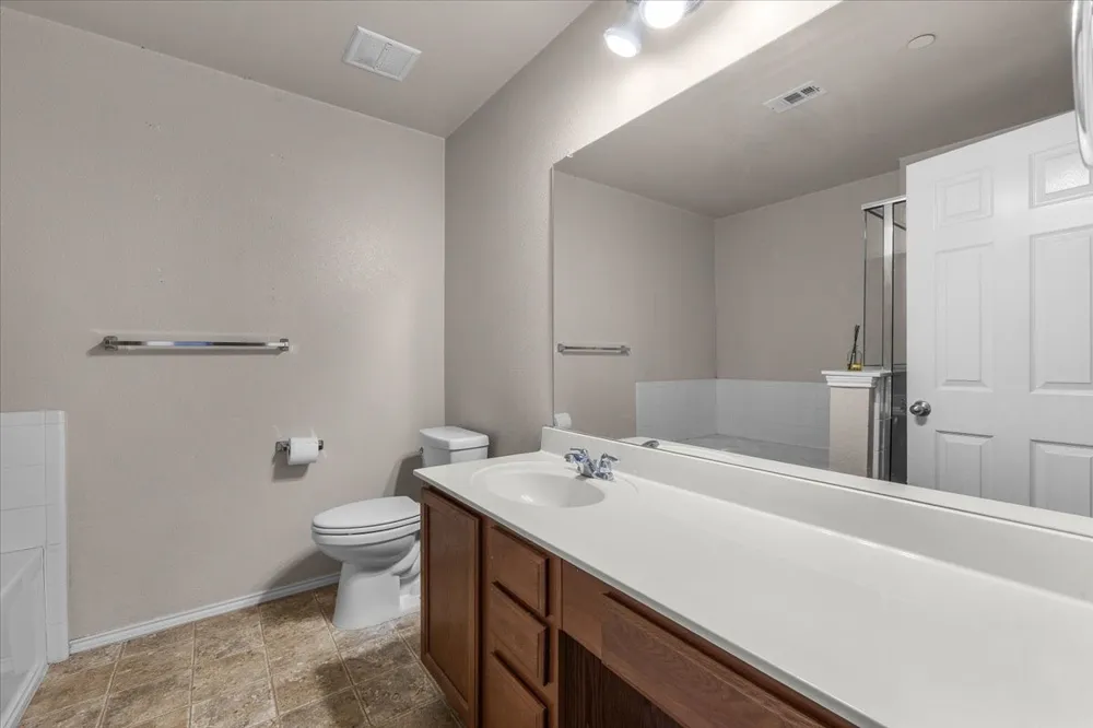 2200 Oklahoma Avenue Plano, TX 75074
