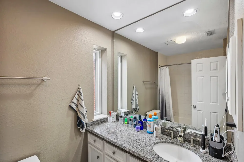 3716 Masters Court League City, TX 77573