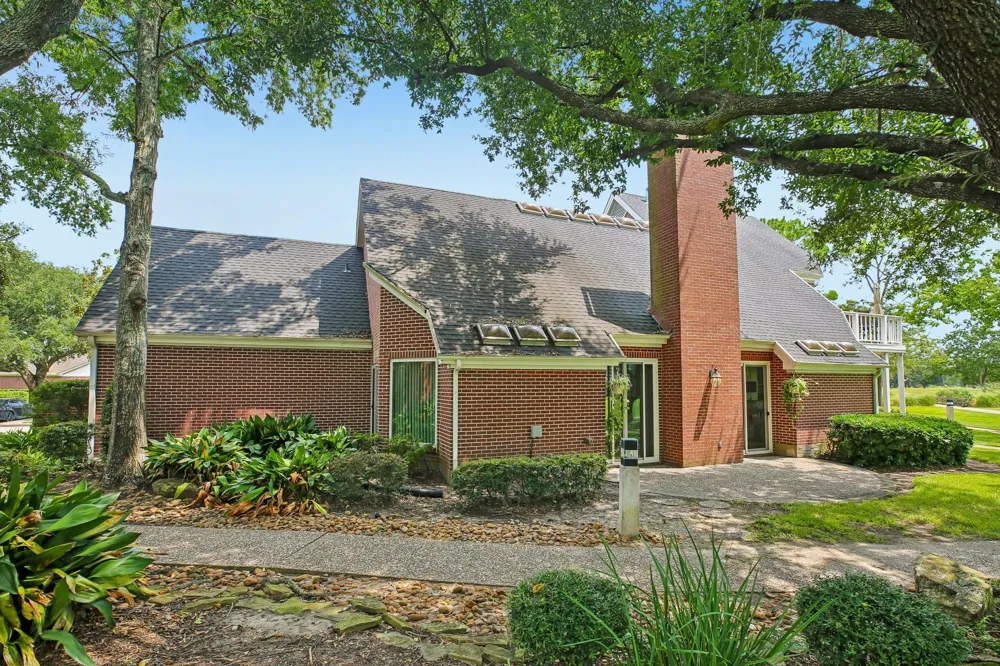 3716 Masters Court League City, TX 77573