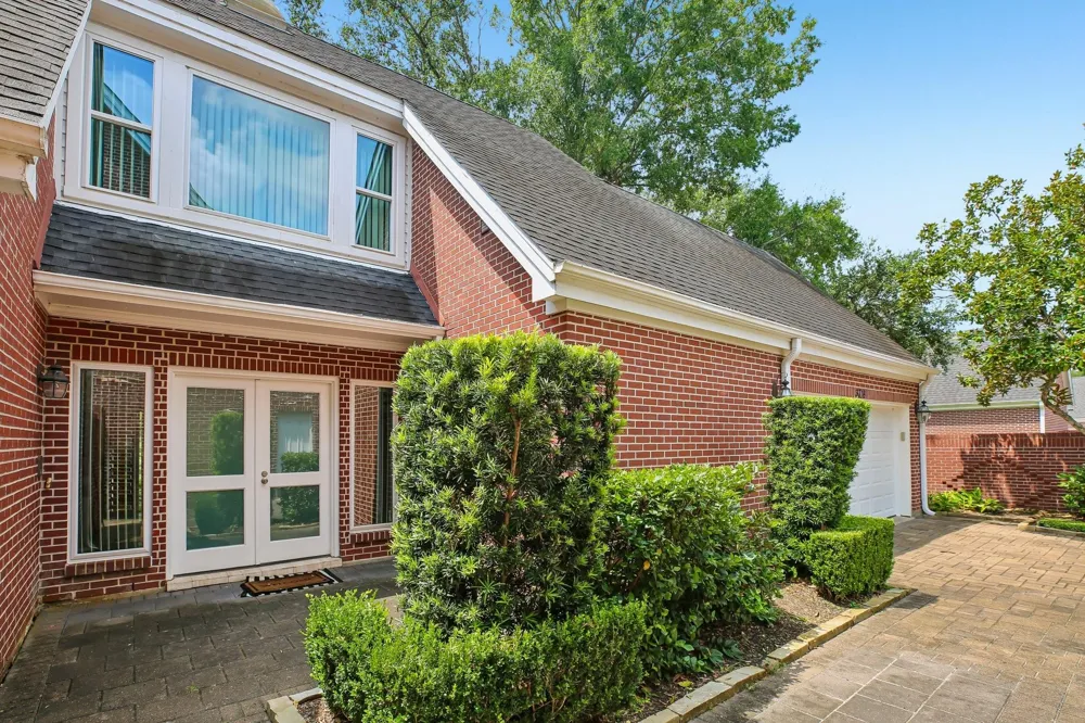 3716 Masters Court League City, TX 77573