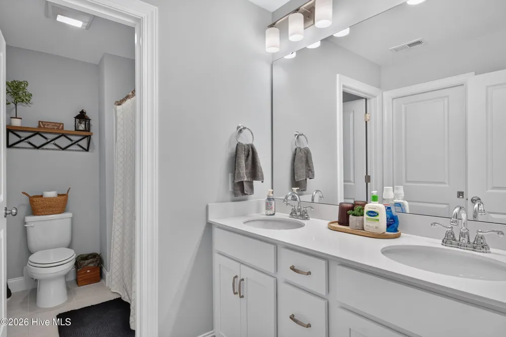 58 E Maritt Street Hampstead, NC 28443