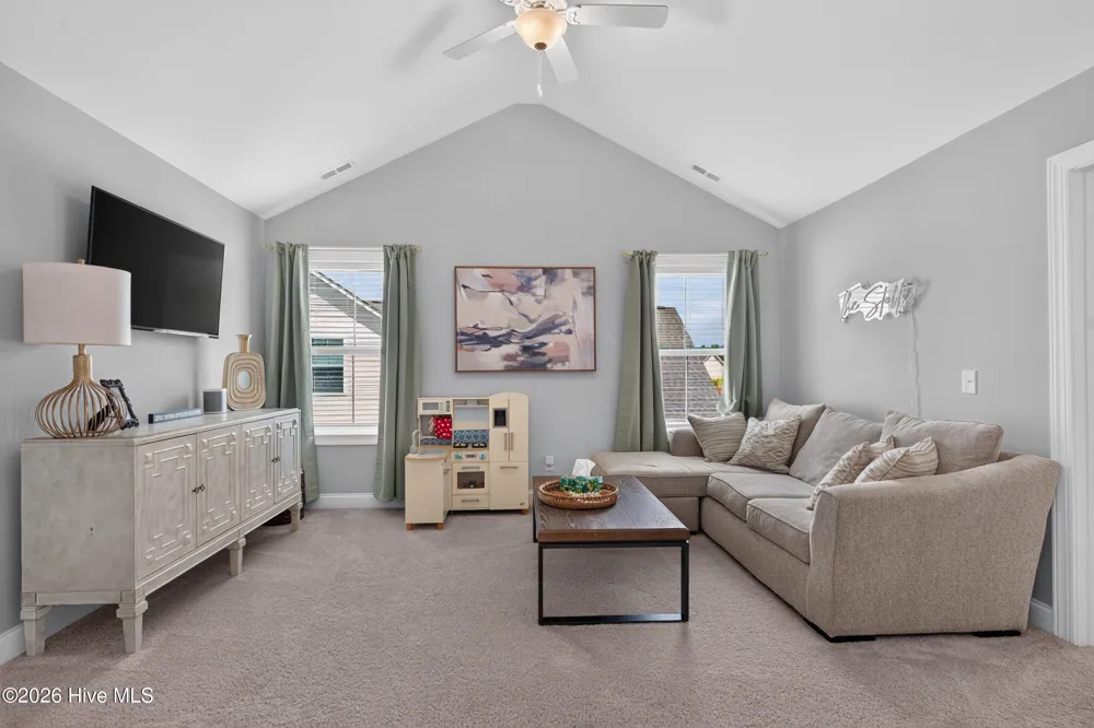 58 E Maritt Street Hampstead, NC 28443