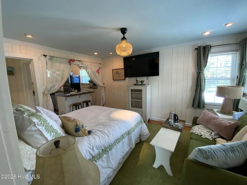 837 Main Street #B Andrews, NC 28901