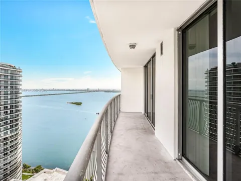 1750 Bayshore Dr #PH-5309