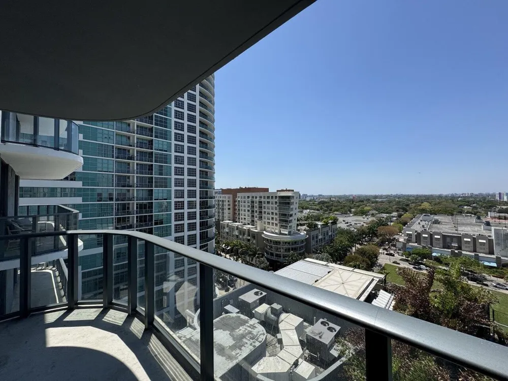 121 NE 34th Street #1116 Miami, FL 33137