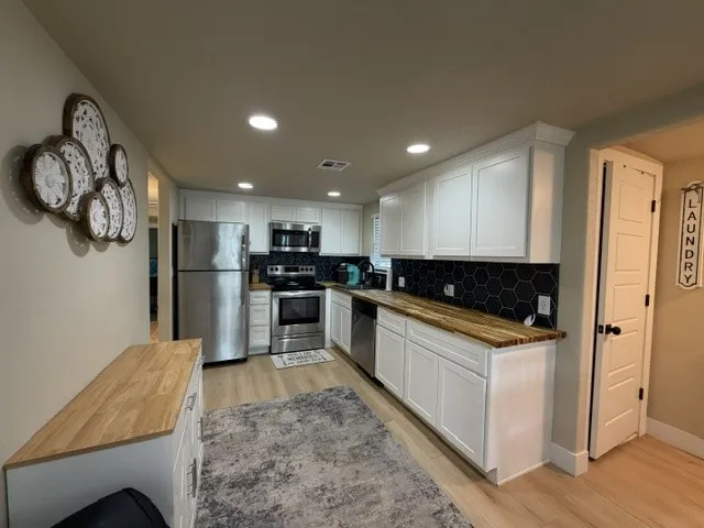 305 McGee Eufaula, OK 74432