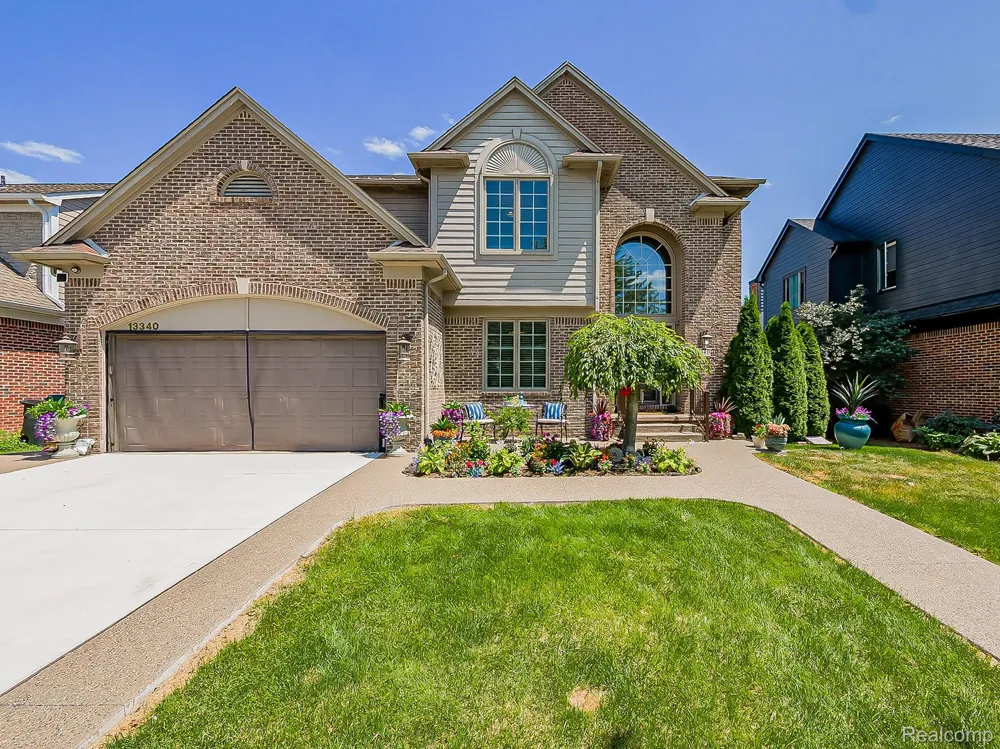 13340 Andover Drive Plymouth Charter Township, MI 48170