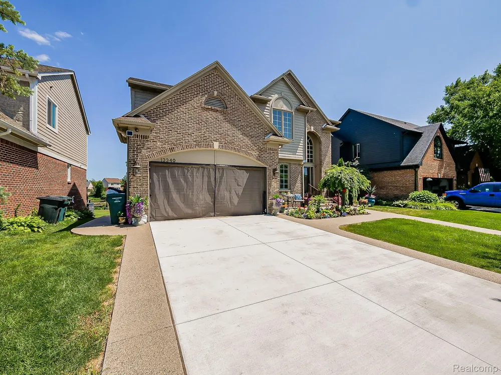 13340 Andover Drive Plymouth Charter Township, MI 48170