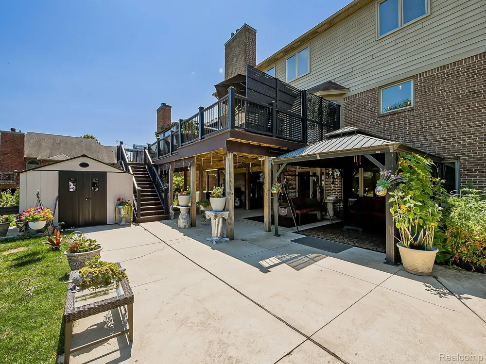13340 Andover Drive Plymouth Charter Township, MI 48170