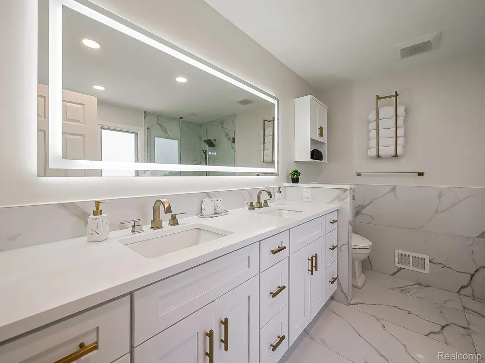 13340 Andover Drive Plymouth Charter Township, MI 48170