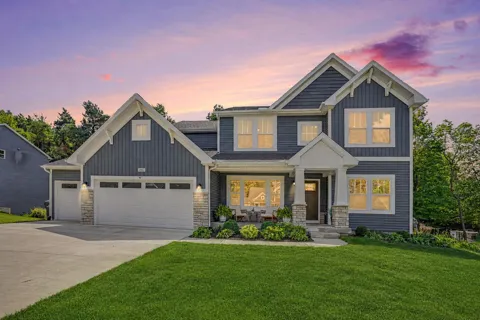 5927 Boxthorn Trail