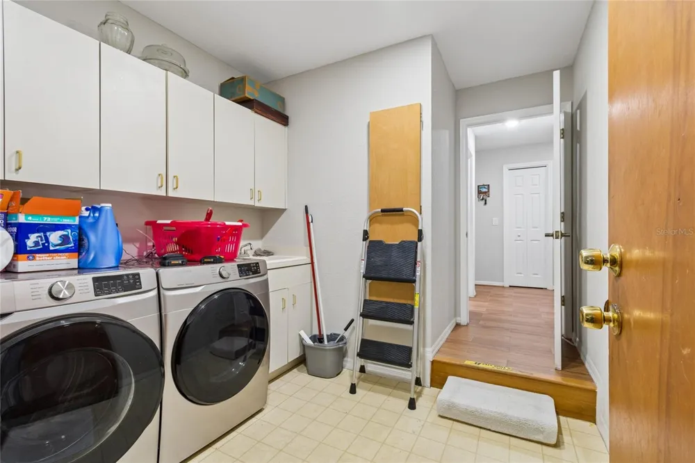 1055 RIVERSIDE RIDGE ROAD Tarpon Springs, FL 34688