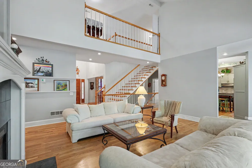 285 Sunset View RD Cleveland, GA 30528