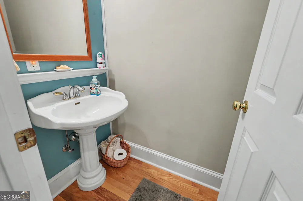 285 Sunset View RD Cleveland, GA 30528