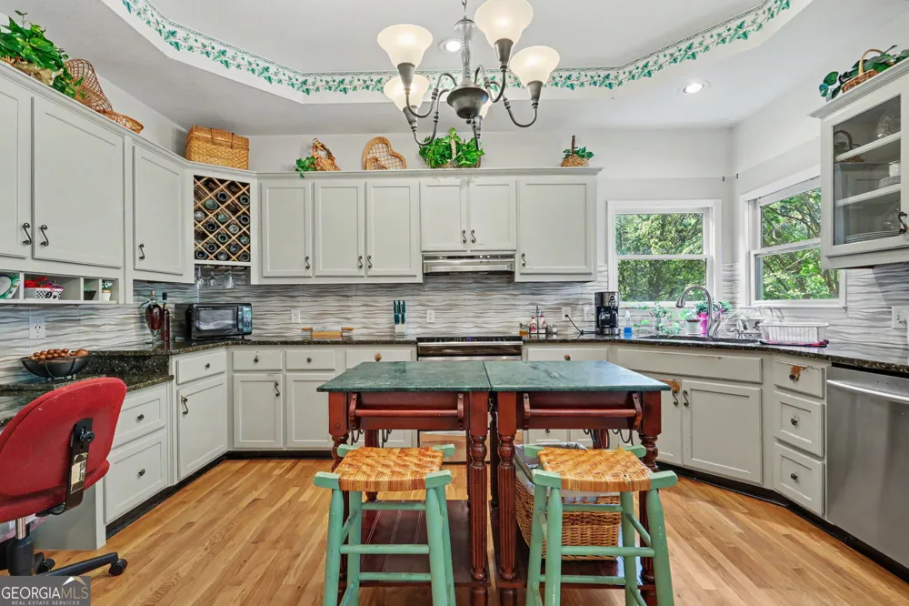 285 Sunset View RD Cleveland, GA 30528