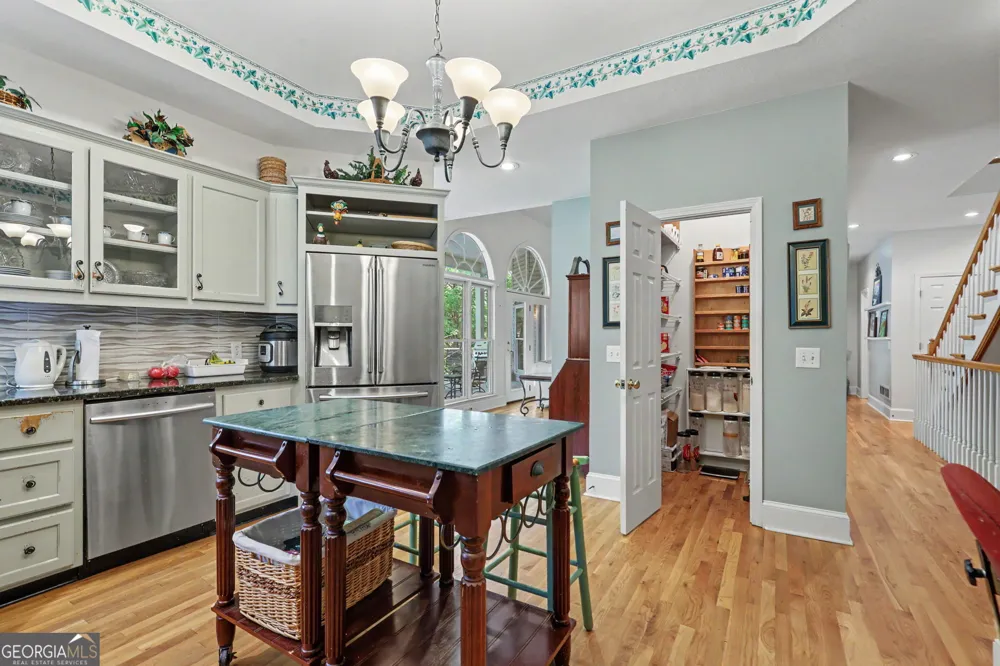 285 Sunset View RD Cleveland, GA 30528