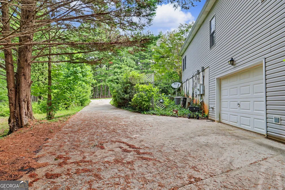 285 Sunset View RD Cleveland, GA 30528