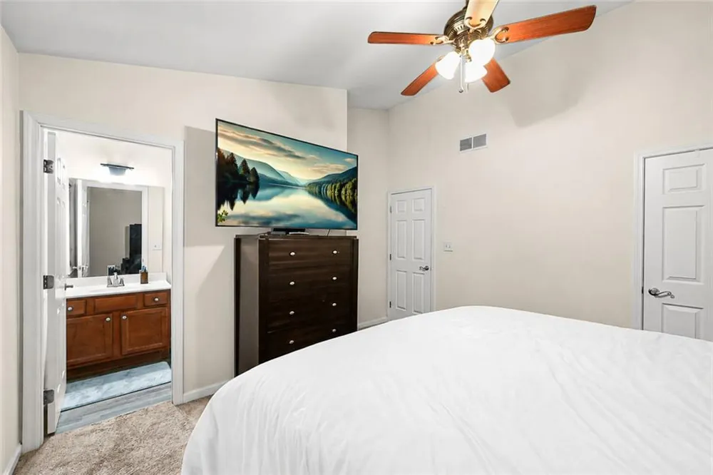 3034 Lauren Parc Road Decatur, GA 30032