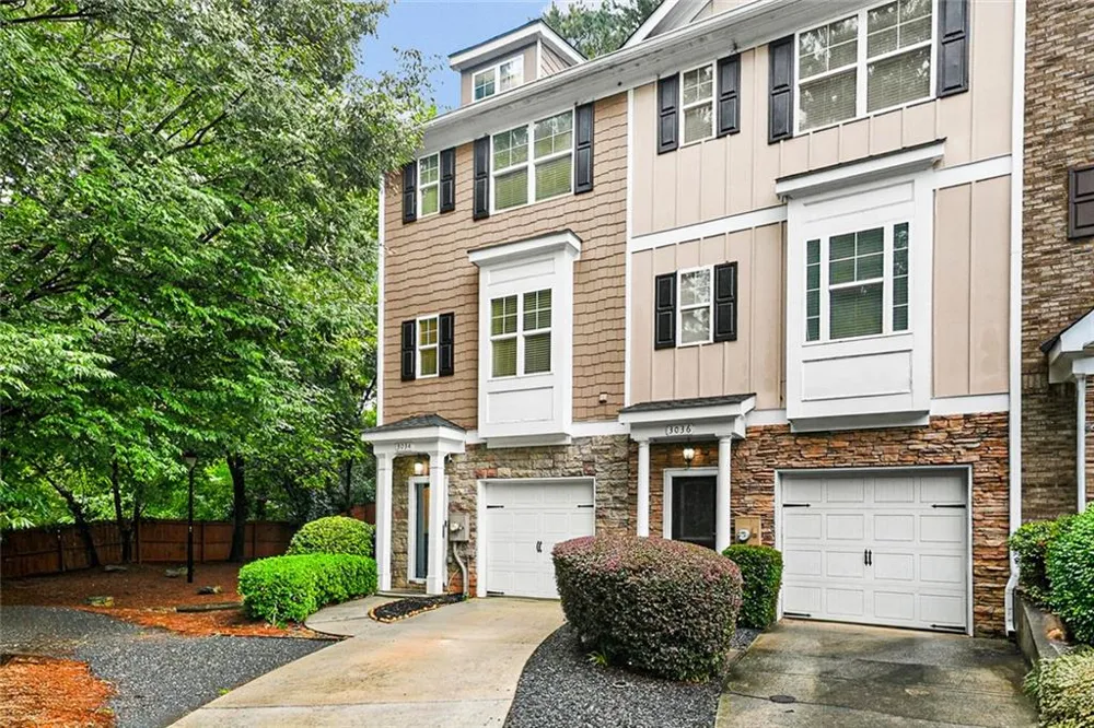 3034 Lauren Parc Road Decatur, GA 30032