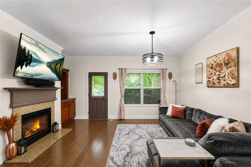 3034 Lauren Parc Road Decatur, GA 30032
