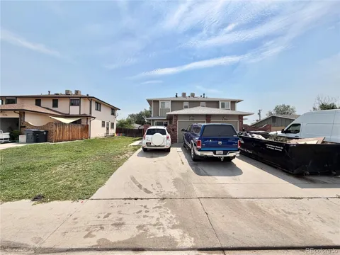 1332 Terry St