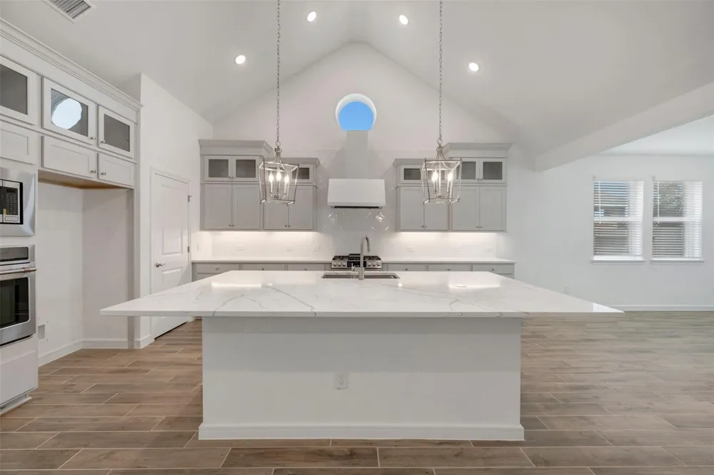 12926 Old Fashion Circle Mont Belvieu, TX 77535