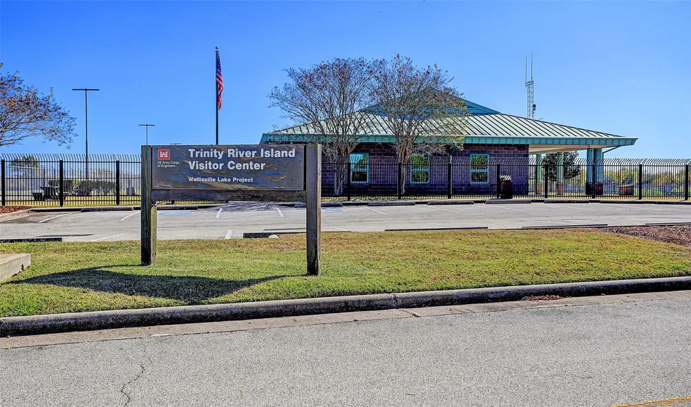 12926 Old Fashion Circle Mont Belvieu, TX 77535