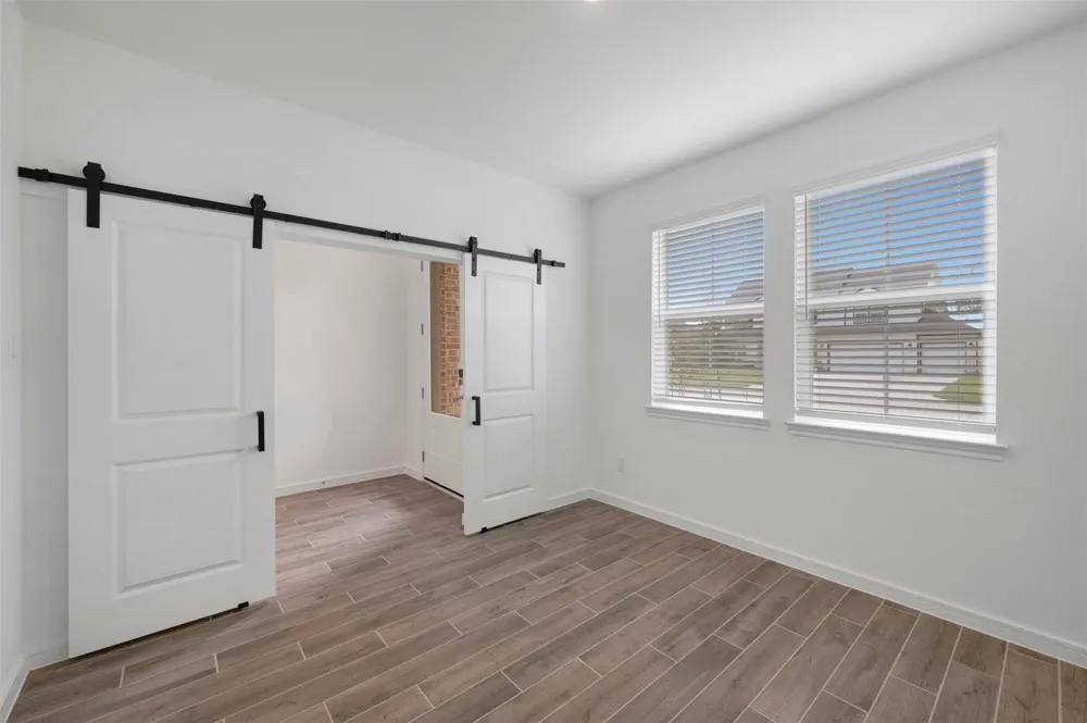12926 Old Fashion Circle Mont Belvieu, TX 77535