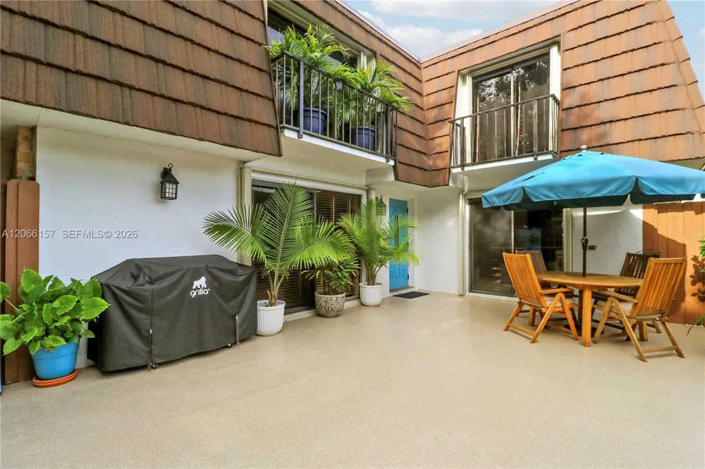 5606 SE Riverboat Dr Stuart, FL 34997