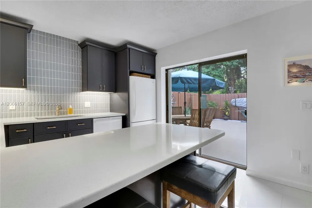 5606 SE Riverboat Dr Stuart, FL 34997