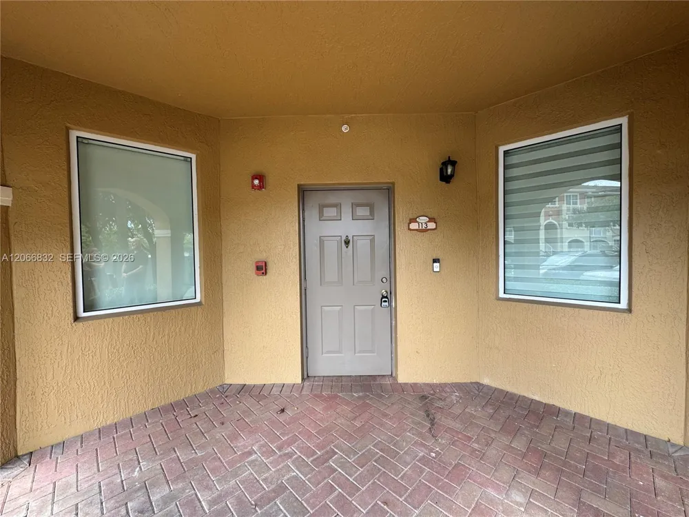 10885 NW 89th Ter #113 Doral, FL 33178