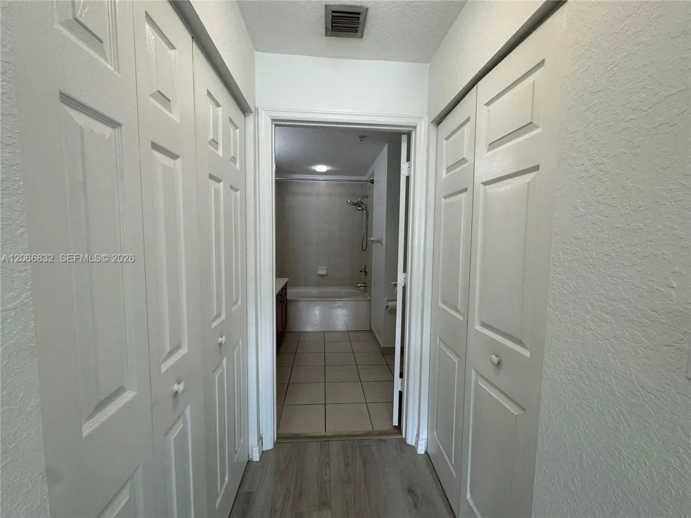 10885 NW 89th Ter #113 Doral, FL 33178