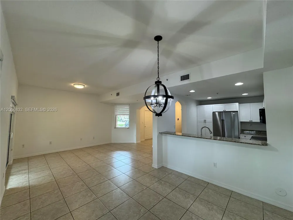 10885 NW 89th Ter #113 Doral, FL 33178