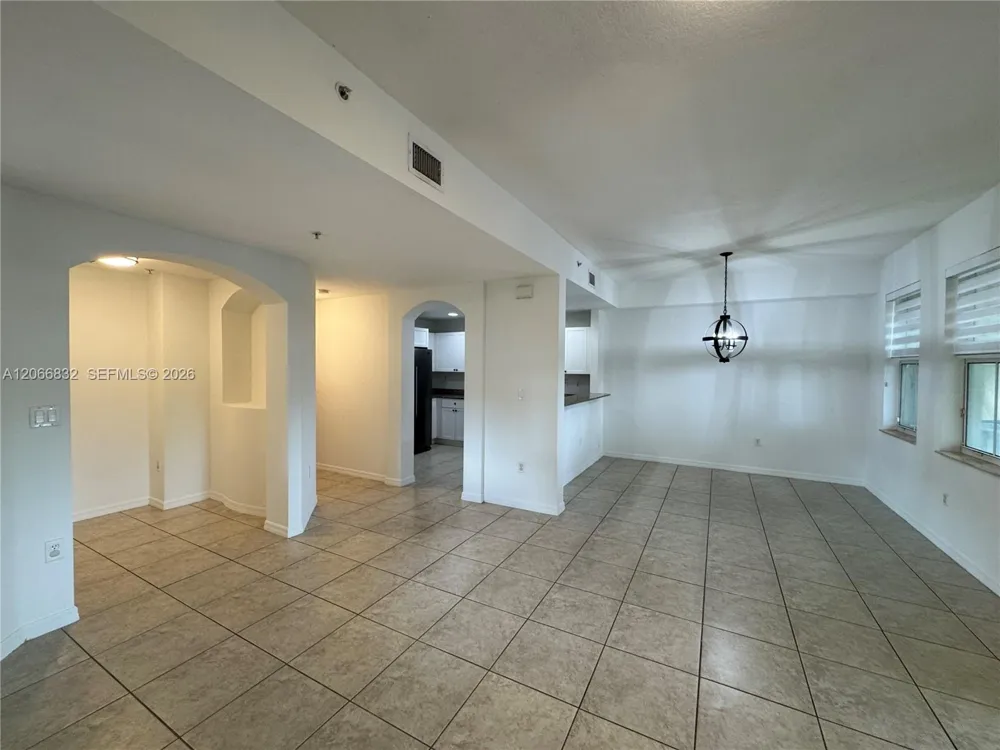 10885 NW 89th Ter #113 Doral, FL 33178