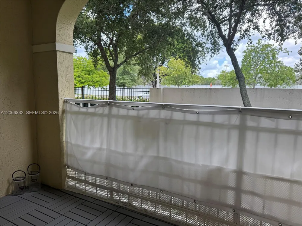 10885 NW 89th Ter #113 Doral, FL 33178