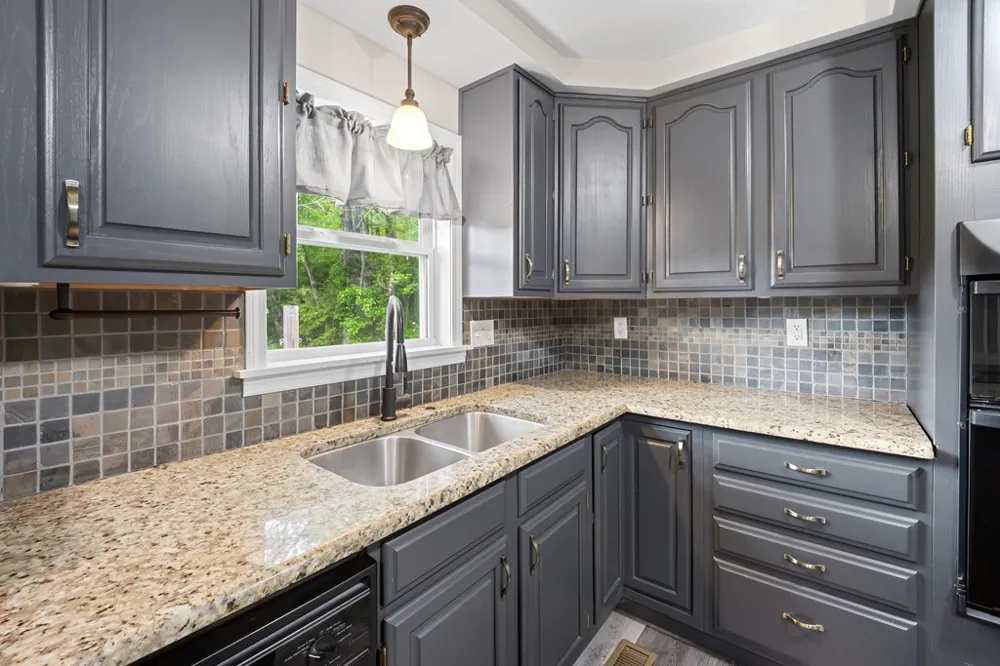 1243 Sycamore Street Young Harris, GA 30582