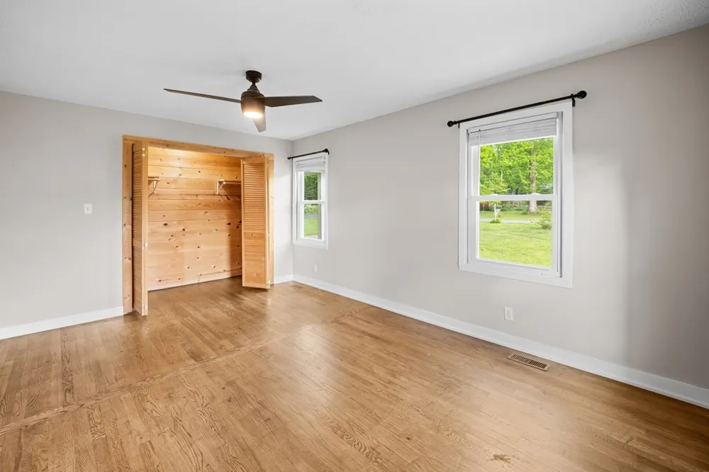 1243 Sycamore Street Young Harris, GA 30582