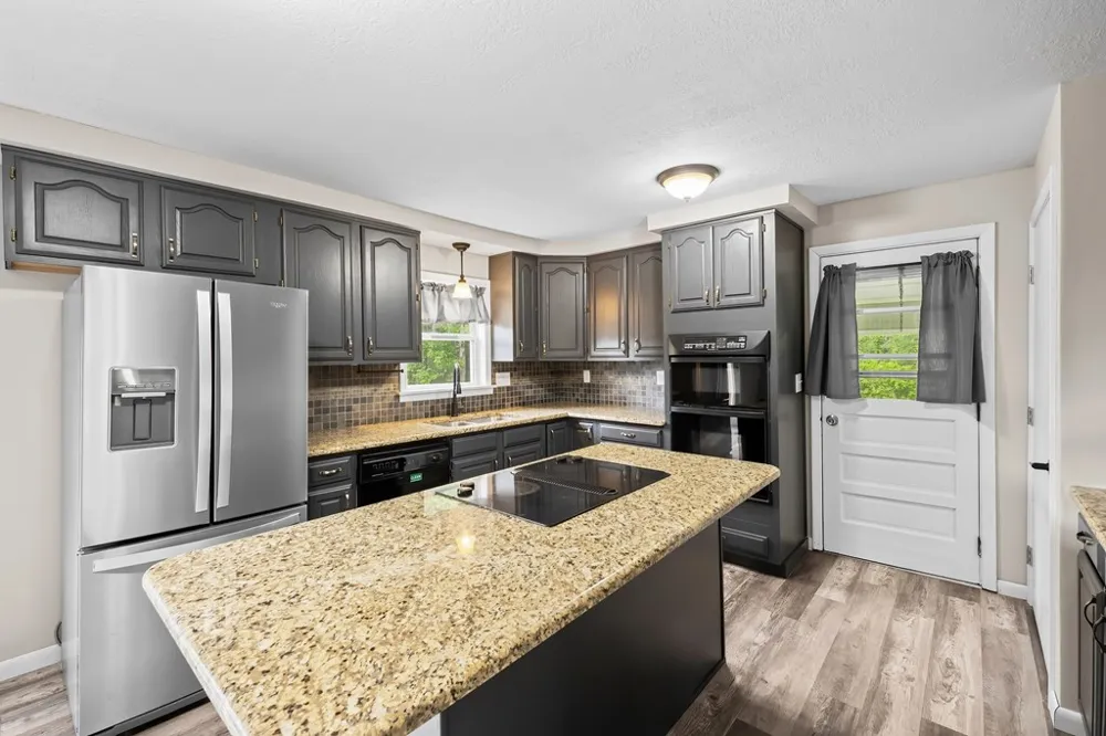 1243 Sycamore Street Young Harris, GA 30582