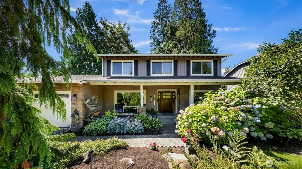 18811 SE 44th Way Issaquah, WA 98027