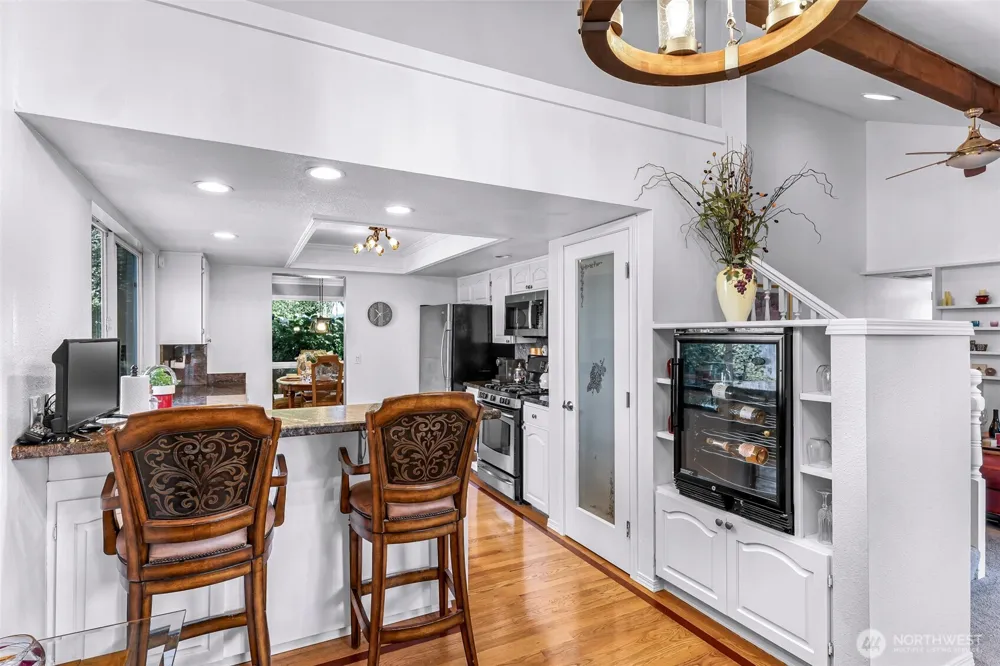 18811 SE 44th Way Issaquah, WA 98027