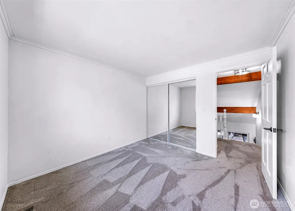 18811 SE 44th Way Issaquah, WA 98027