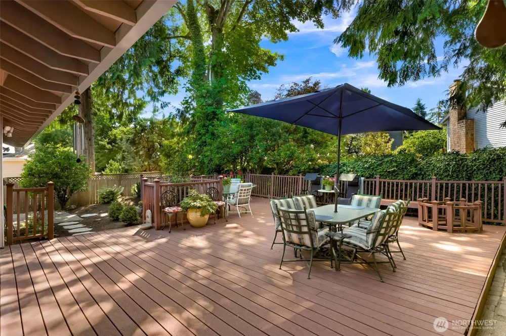 18811 SE 44th Way Issaquah, WA 98027
